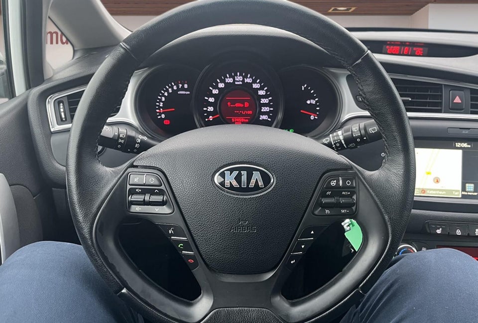 Kia Ceed 1,4 CVVT Style+ Clim Limited SW 5d