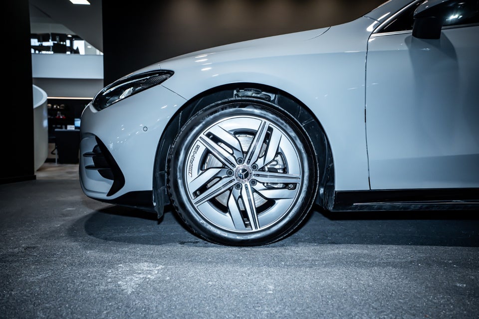 Mercedes CLA250+ EQ AMG Advance Plus 4d