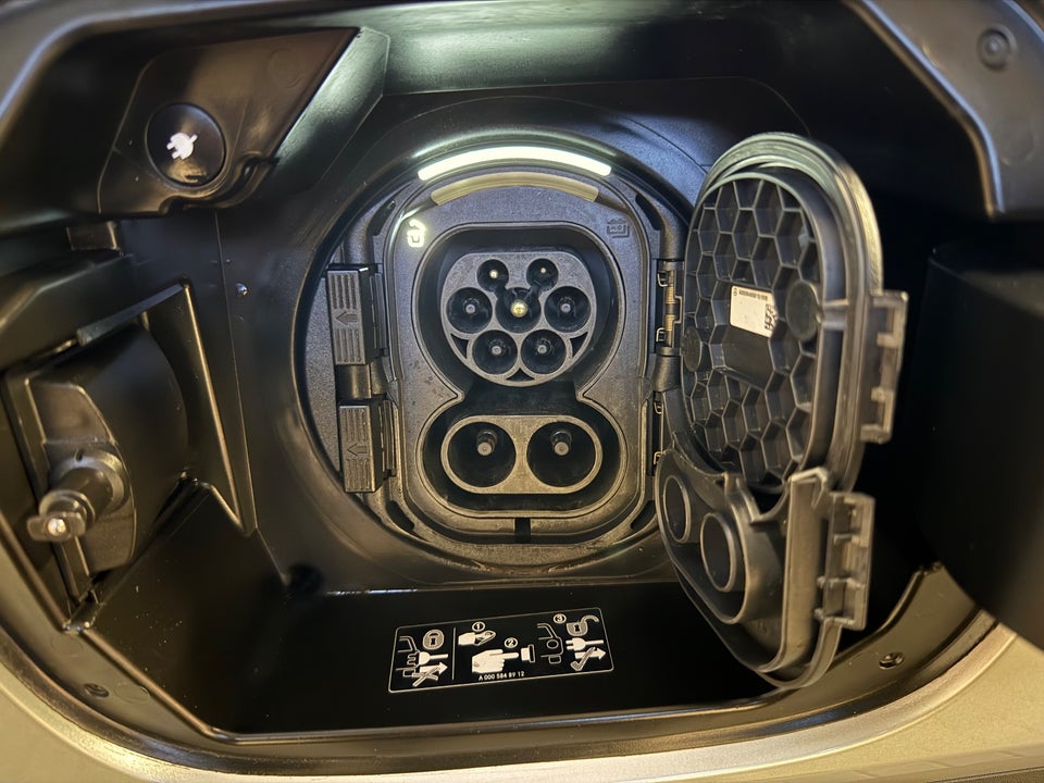 Mercedes EQA250 AMG Line 5d