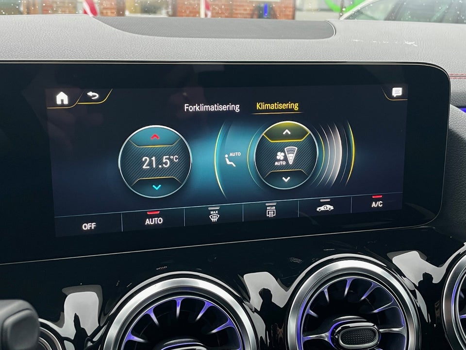 Mercedes EQA250 AMG Line 5d