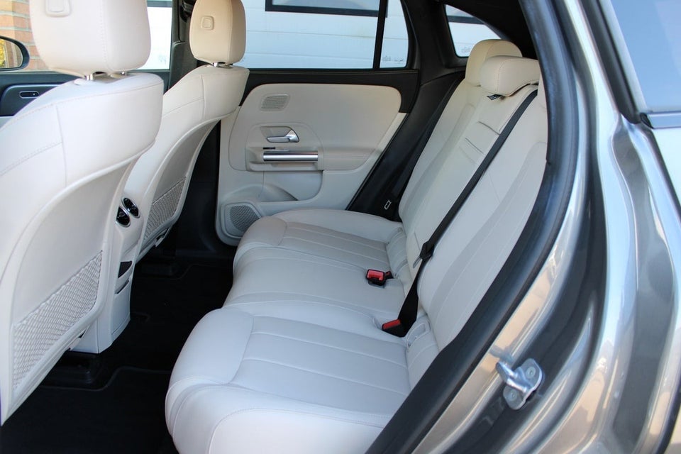 Mercedes EQA250+ Progressive 5d