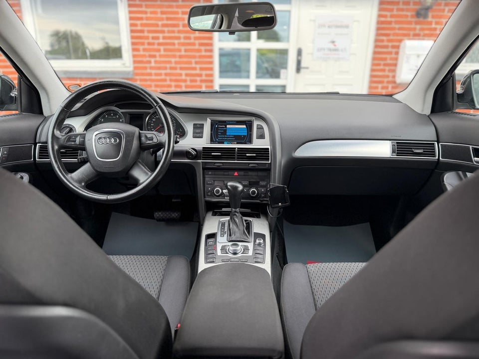 Audi A6 2,4 V6 Avant Multitr. 5d