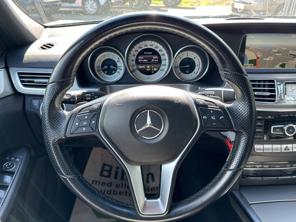 Mercedes E220 2,2 CDi Avantgarde stc. aut. 5d