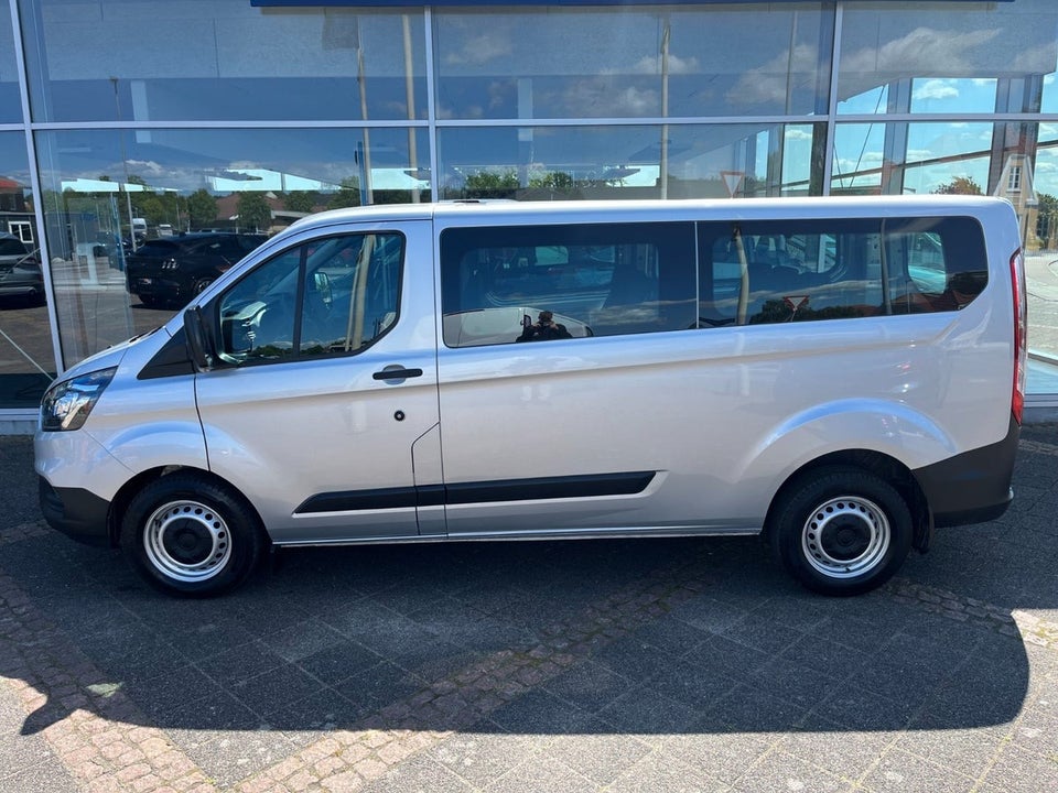 Ford Transit Custom Kombi 320L 2,0 TDCi 130 Ambiente aut.