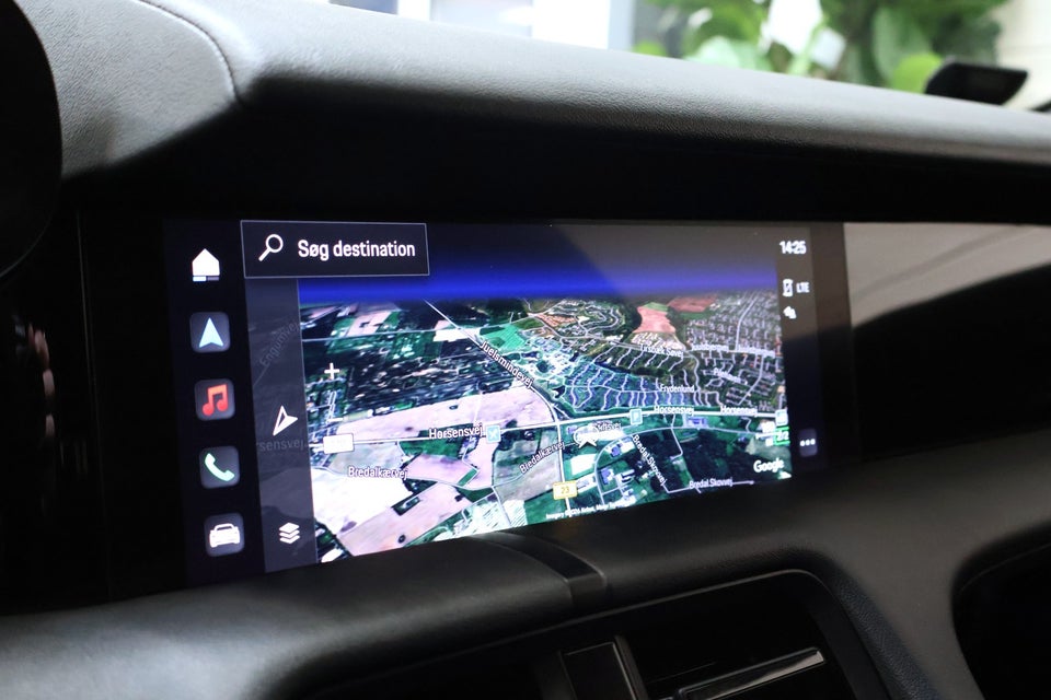 Porsche Taycan Sport Turismo 5d