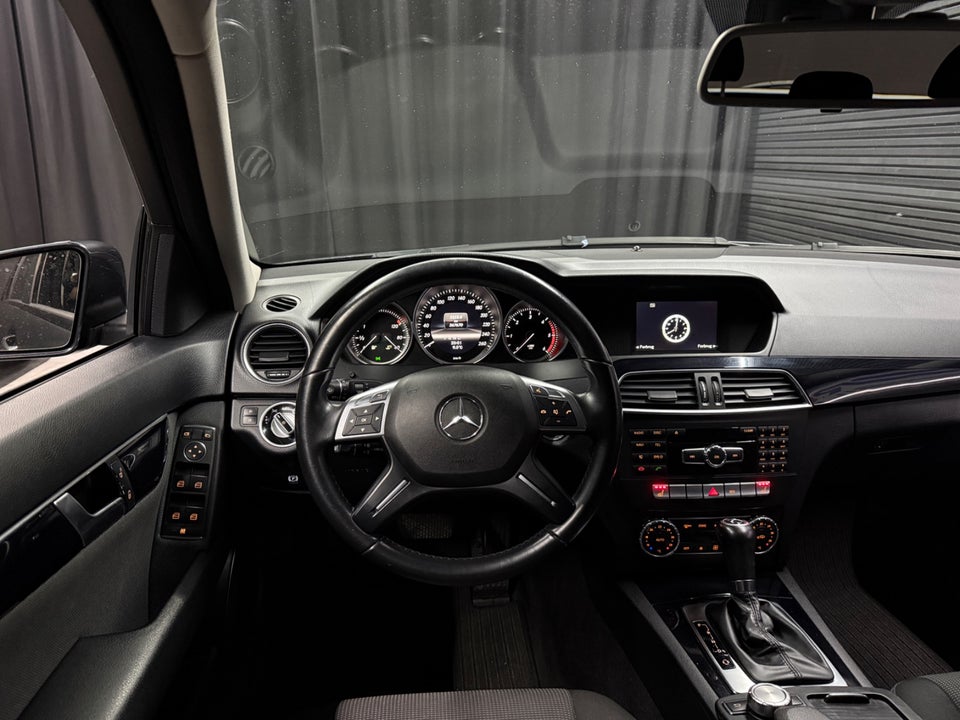 Mercedes C220 2,2 CDi AMG Line stc. aut. 5d