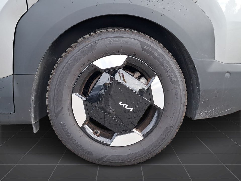 Kia PV5 71 Long Range Upgrade 5d