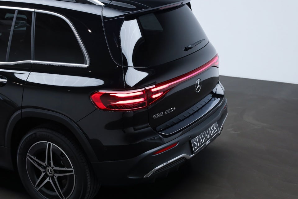 Mercedes EQB250+ AMG Premium 5d