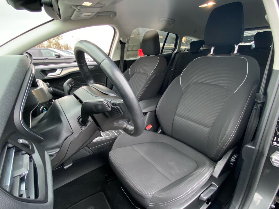 Ford Focus 1,0 EcoBoost Titanium stc. aut. 5d