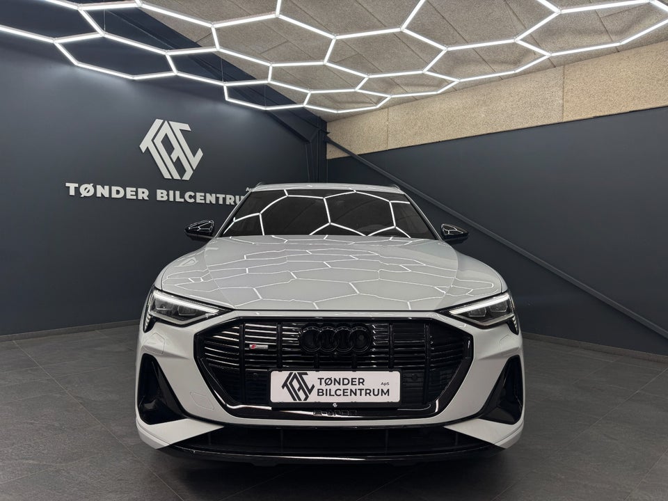 Audi e-tron 55 Black Edition S-line Sportback quattro 5d