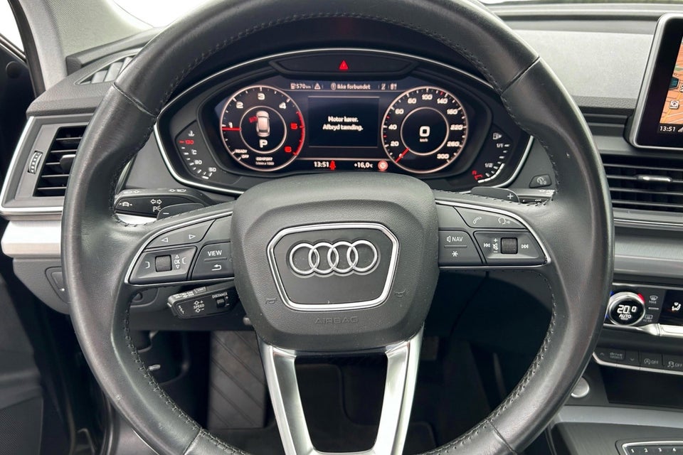 Audi Q5 40 TDi Sport quattro S-tr. 5d