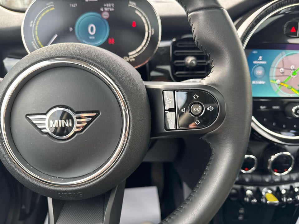 MINI Cooper SE Camden Edition 3d