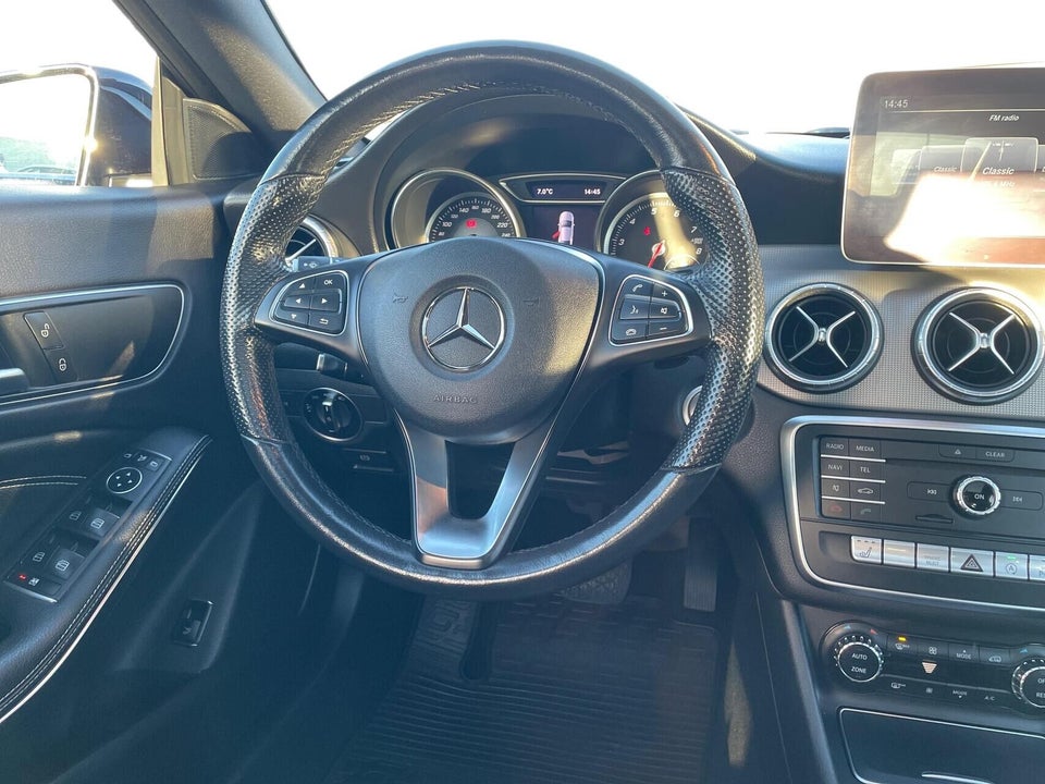 Mercedes CLA200 1,6 Coupé aut. 4d
