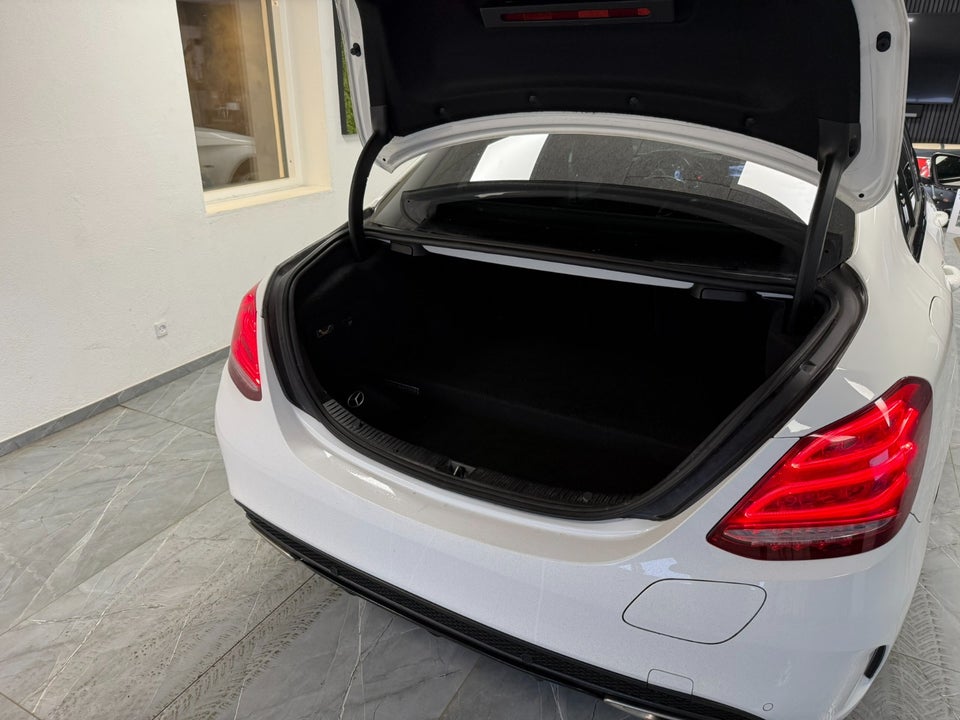 Mercedes C350 e 2,0 AMG Line aut. 4d