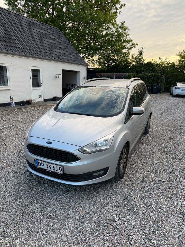 Ford Grand C-MAX 1,5 TDCi 120 Titanium aut. 5d