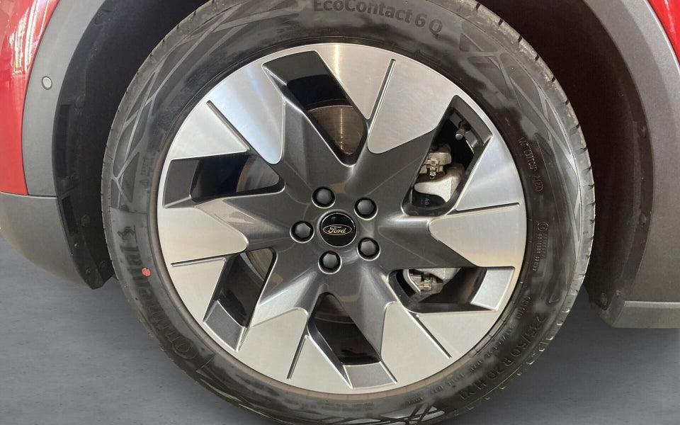 Ford Explorer 77 Premium Extended Range 5d