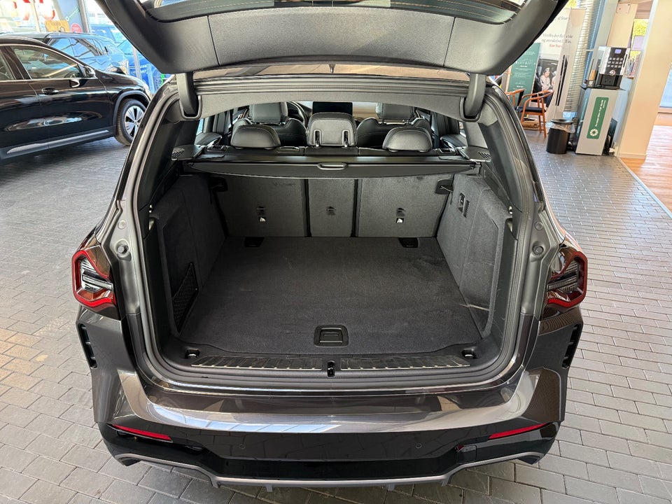 BMW iX3 Charged M-Sport 5d