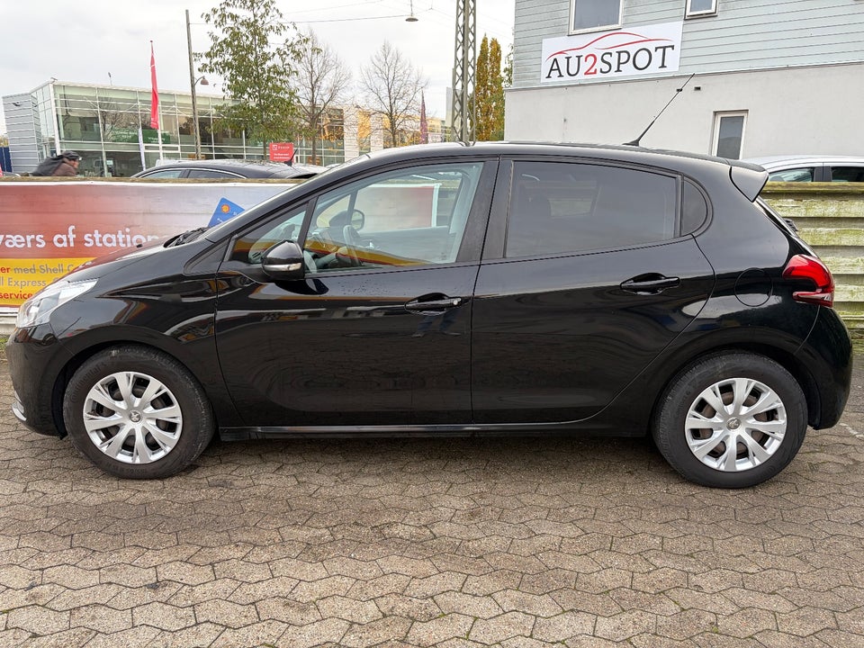 Peugeot 208 1,6 BlueHDi 100 Active 5d