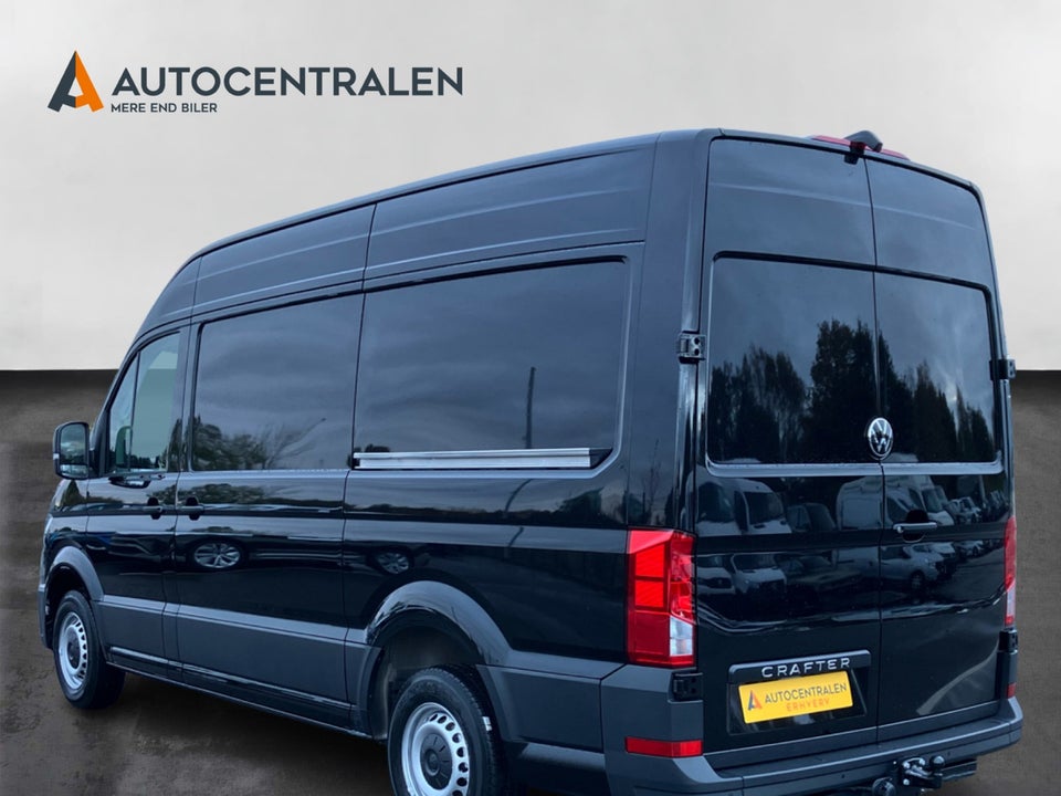 VW Crafter 35 2,0 TDi 177 Kassevogn L3H3 aut.