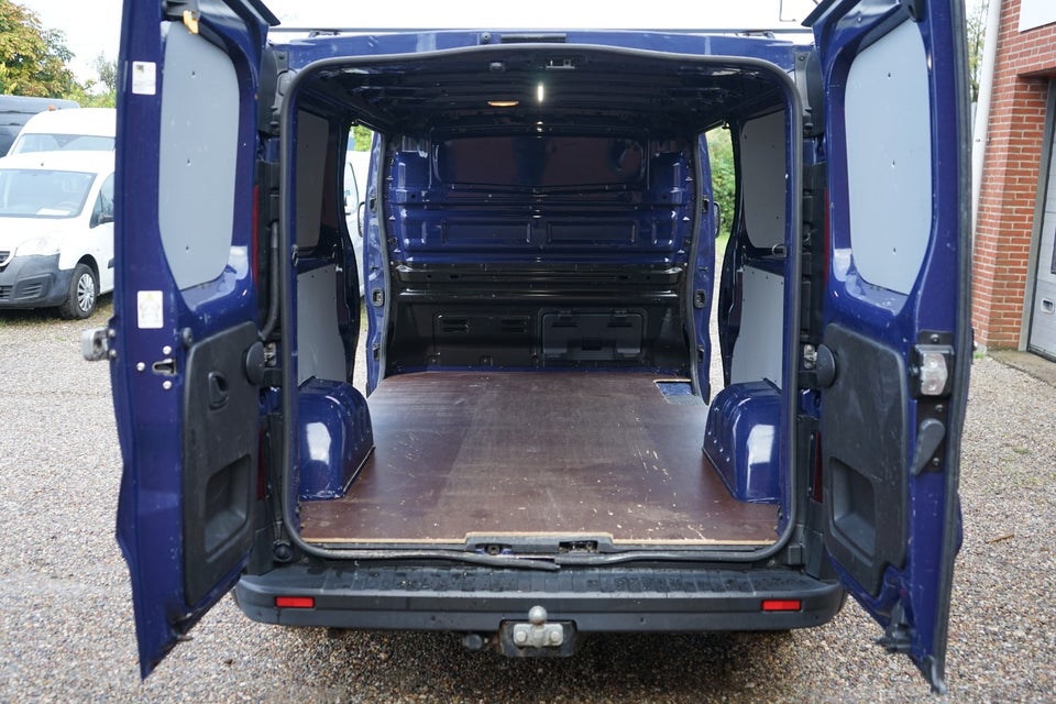 Renault Trafic T29 2,0 dCi 120 L2H1