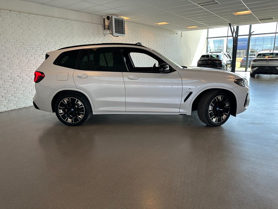 BMW iX3 Charged Plus M-Sport 5d