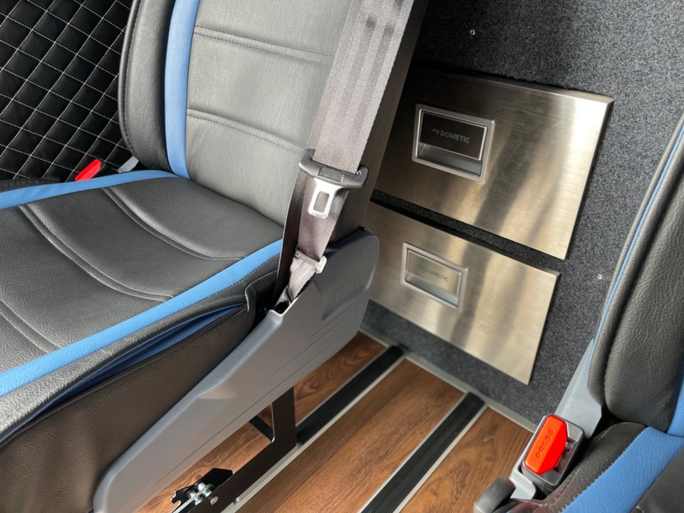 Mercedes Sprinter 319 3,0 CDi R3 Kombi 5d