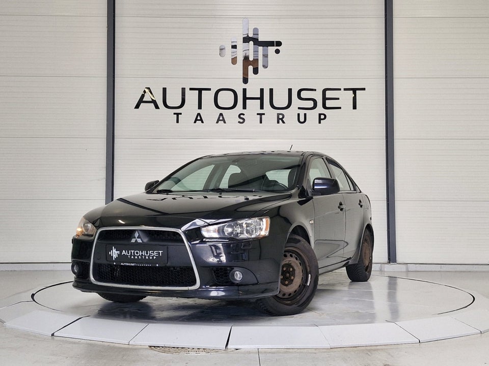 Mitsubishi Lancer 1,8 Invite SportBack ClearTec 5d