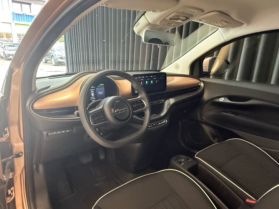 Fiat 500e 42 Icon 3d