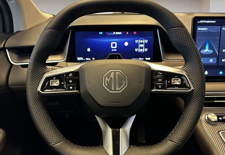 MG MGS6 77 Luxury Long Range 5d