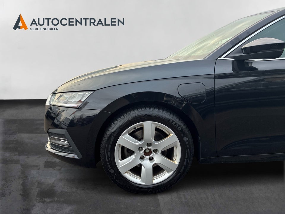 Skoda Octavia 1,4 TSi iV Plus Combi DSG 5d