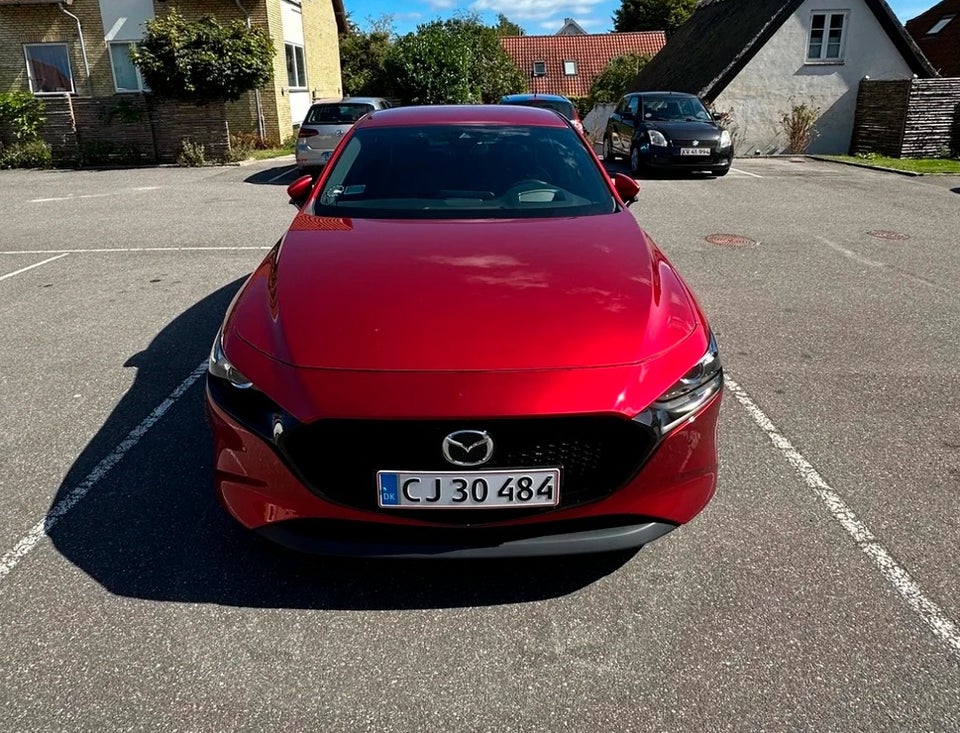 Mazda 3 2,0 SkyActiv-G 122 Cosmo aut. 4d