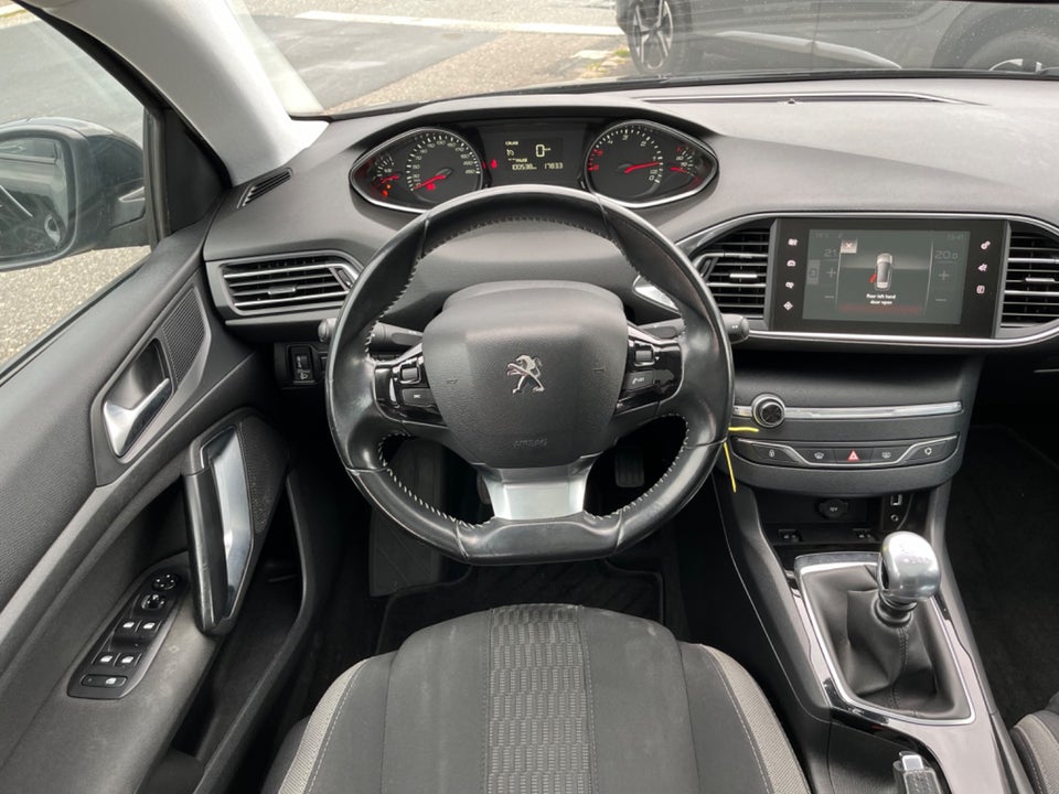 Peugeot 308 1,6 BlueHDi 120 Style Sky SW 5d