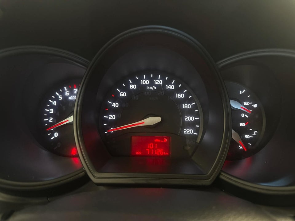 Kia Rio 1,2 CVVT Style+ 5d