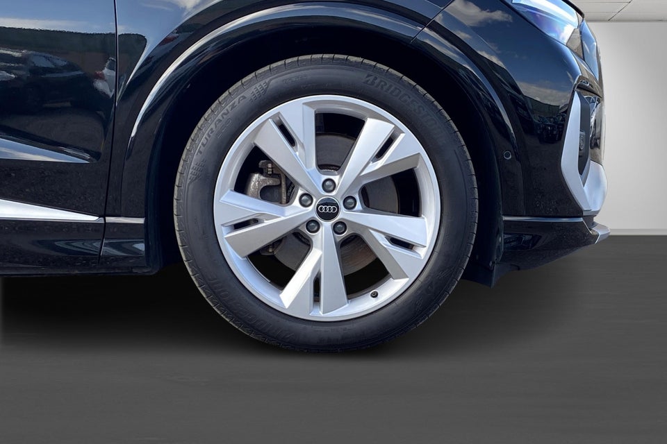 Audi Q4 e-tron 40 Attitude S-line 5d