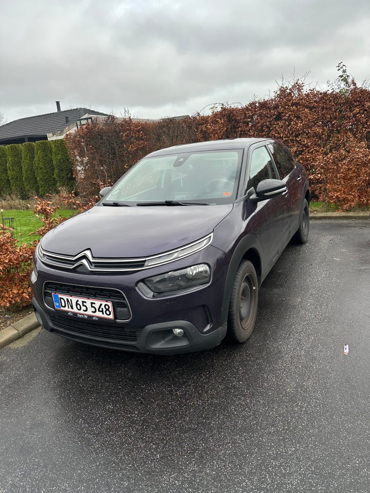 Citroën C4 Cactus 1,6 BlueHDi 100 BlackLine 5d