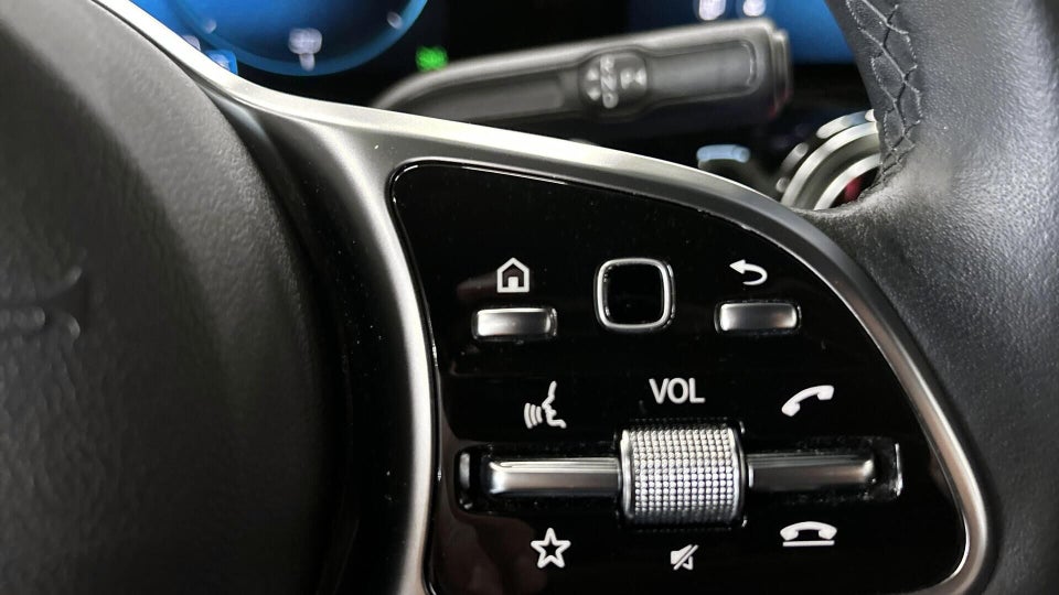 Mercedes EQA250 Progressive 5d