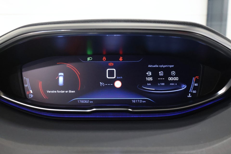 Peugeot 5008 1,2 PureTech 130 Active 7prs 5d