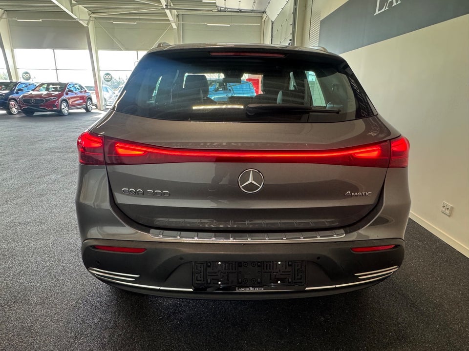 Mercedes EQA300 Progressive 4Matic 5d