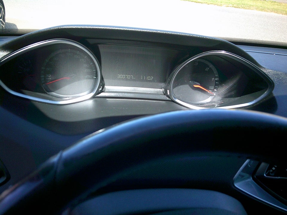 Peugeot 308 1,6 BlueHDi 120 Style SW 5d