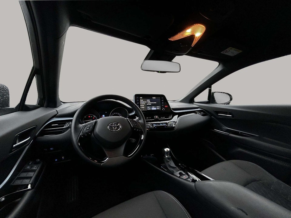 Toyota C-HR 1,8 Hybrid C-LUB Premium CVT 5d