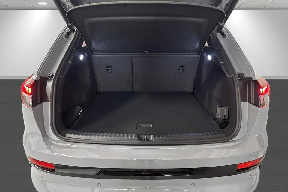 Audi Q4 e-tron performance 5d