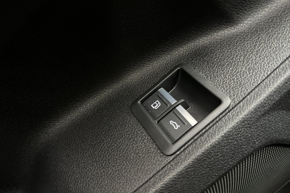 Audi Q3 45 TFSi e Attitude plus S-tr. 5d