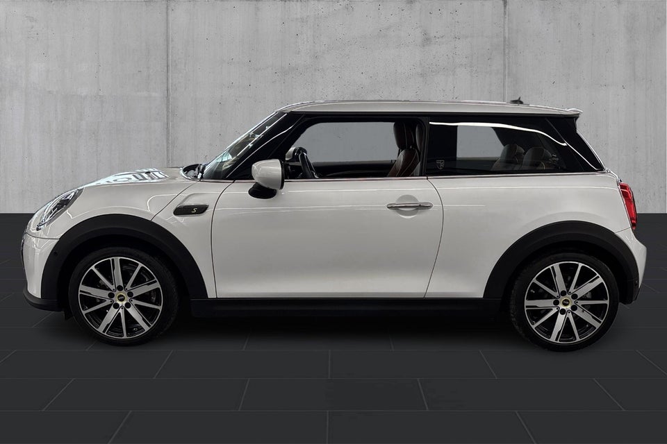 MINI Cooper SE Maximise 3d
