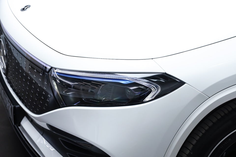 Mercedes EQA250+ AMG Advance 5d