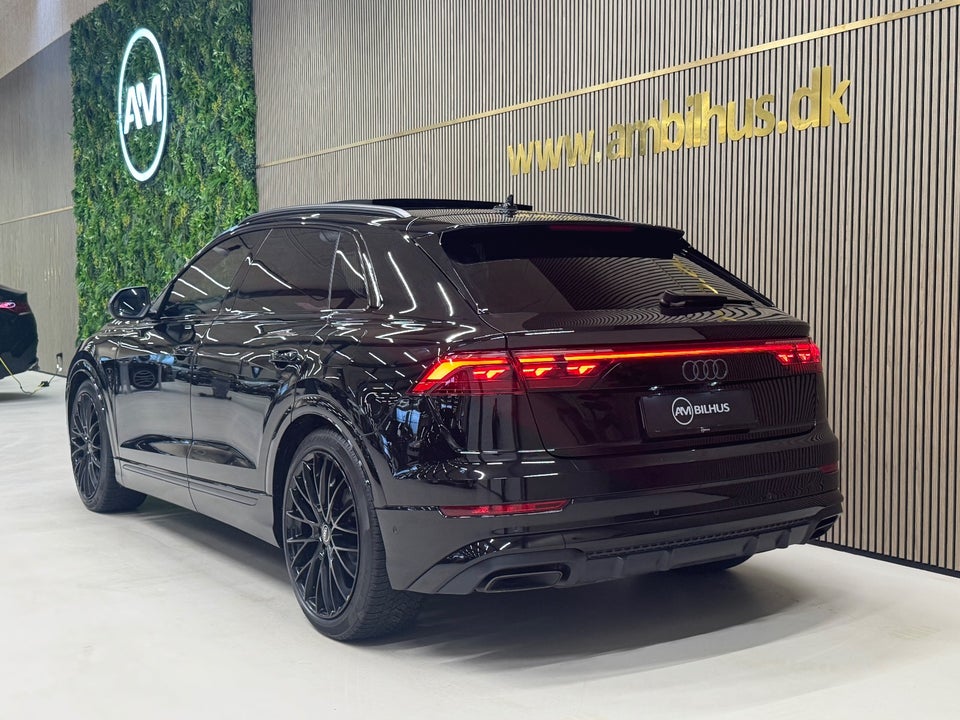 Audi Q8 60 TFSi e S-line Edition quattro Tiptr. 5d