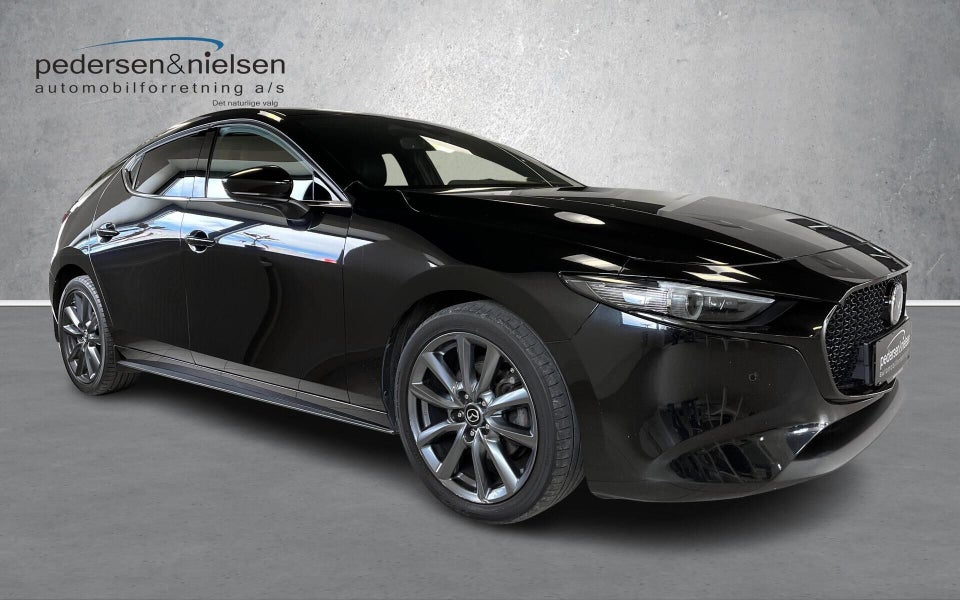 Mazda 3 2,0 e-SkyActiv-G 150 Cosmo aut. 5d