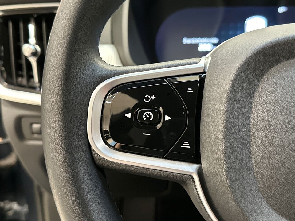 Volvo V90 2,0 T6 ReCharge R-Design aut. AWD 5d