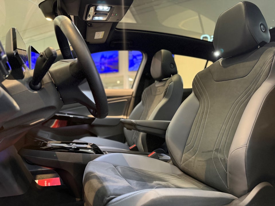 VW ID.4 77 Pro Style+ 5d