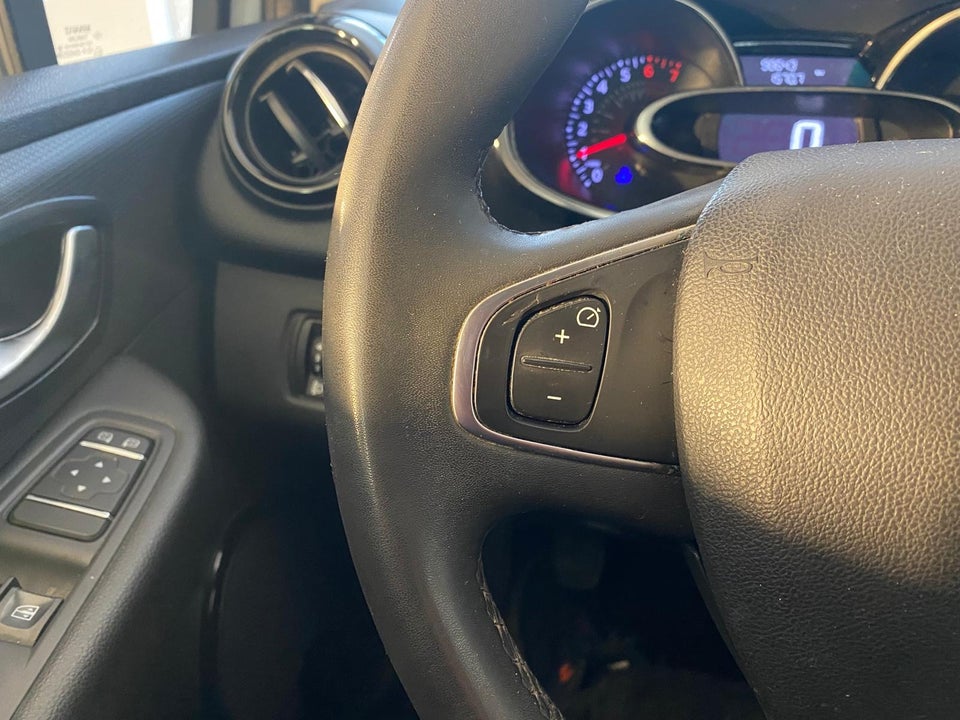 Renault Clio IV 0,9 TCe 75 Zen Sport Tourer 5d