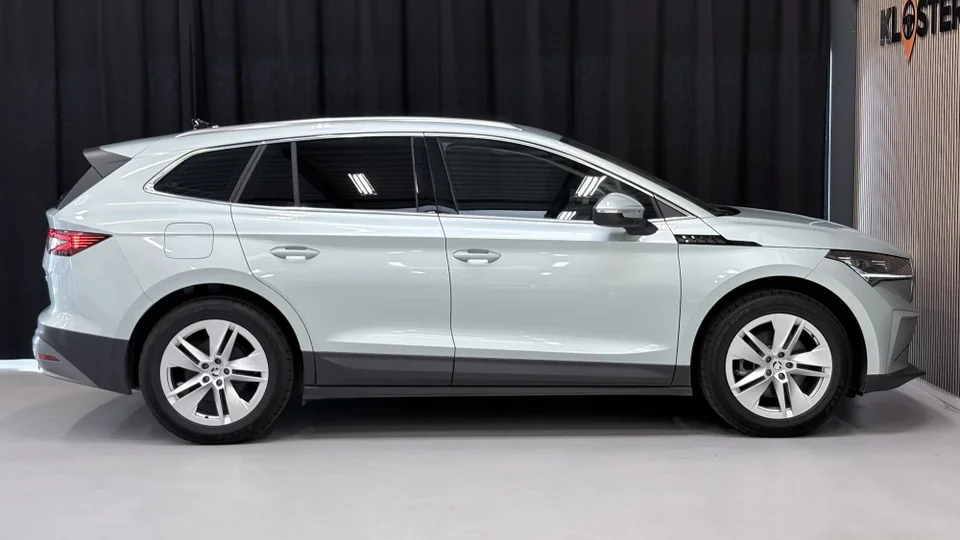 Skoda Enyaq 80 iV Loft 5d